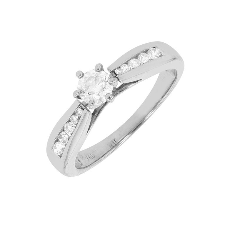Acheter Bague diamants 0.57 carat or blanc 3.86g Comme neuf - 1500,00 € Bague diamants 0.57 carat or blanc 3.86g Comme neuf - reconditionné disponible sur Gemme Les Bijoux